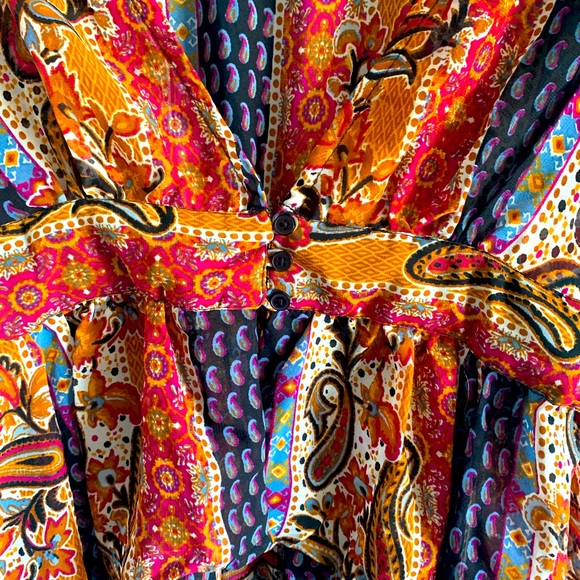 Hi/Lo Kimono Top with ruffles - Picture 4 of 6